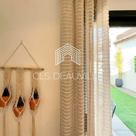Le Patio C.l.s Deauville